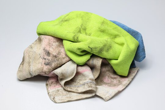 separate dirty towels from clothing